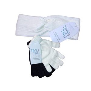 Time And Tru Winter White Headwrap And Gloves